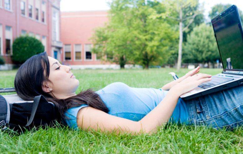 college-student-with-laptop